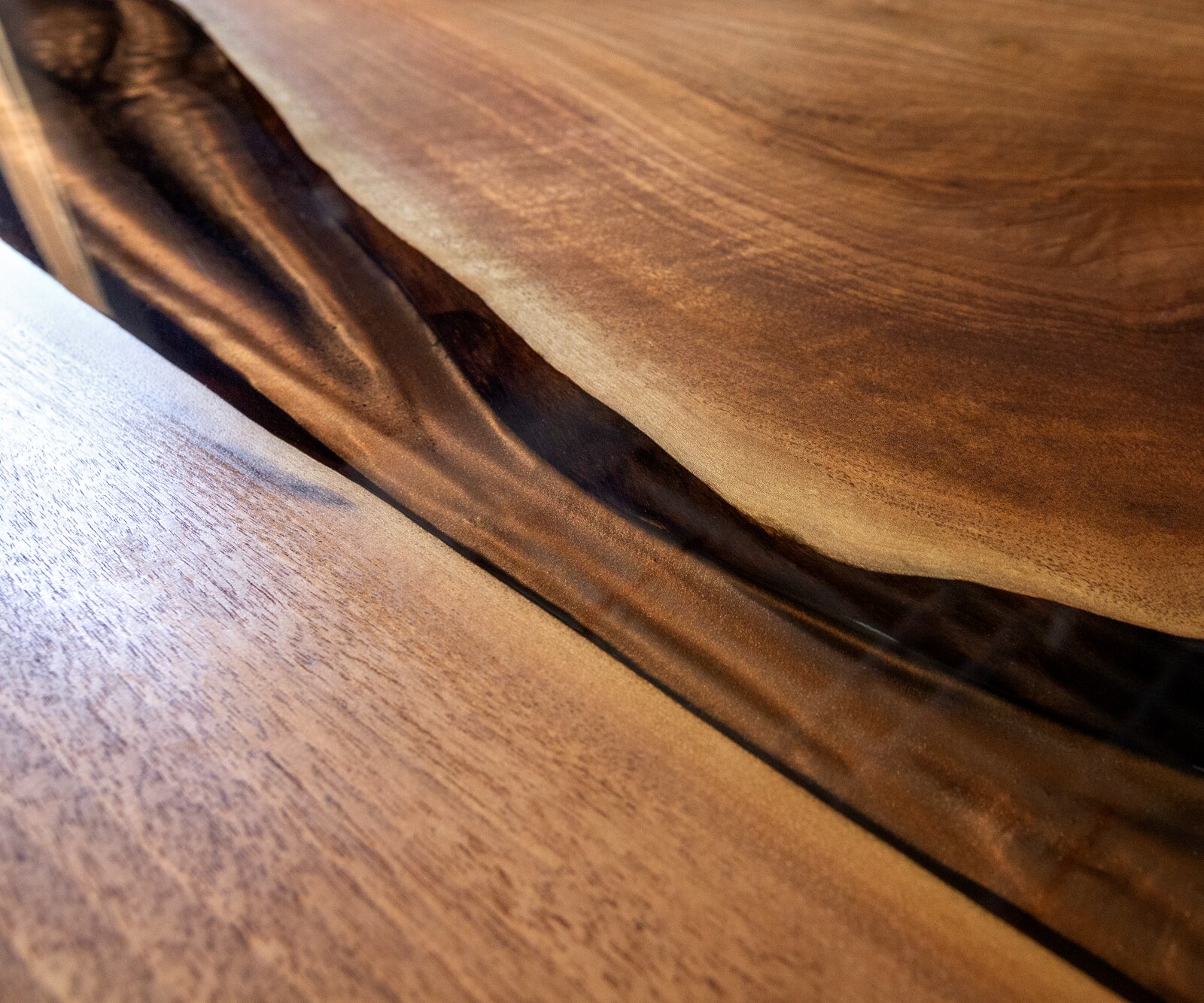 Плот за маса естествен орех 200 см епоксидна кафява металик уникален № 32335 2