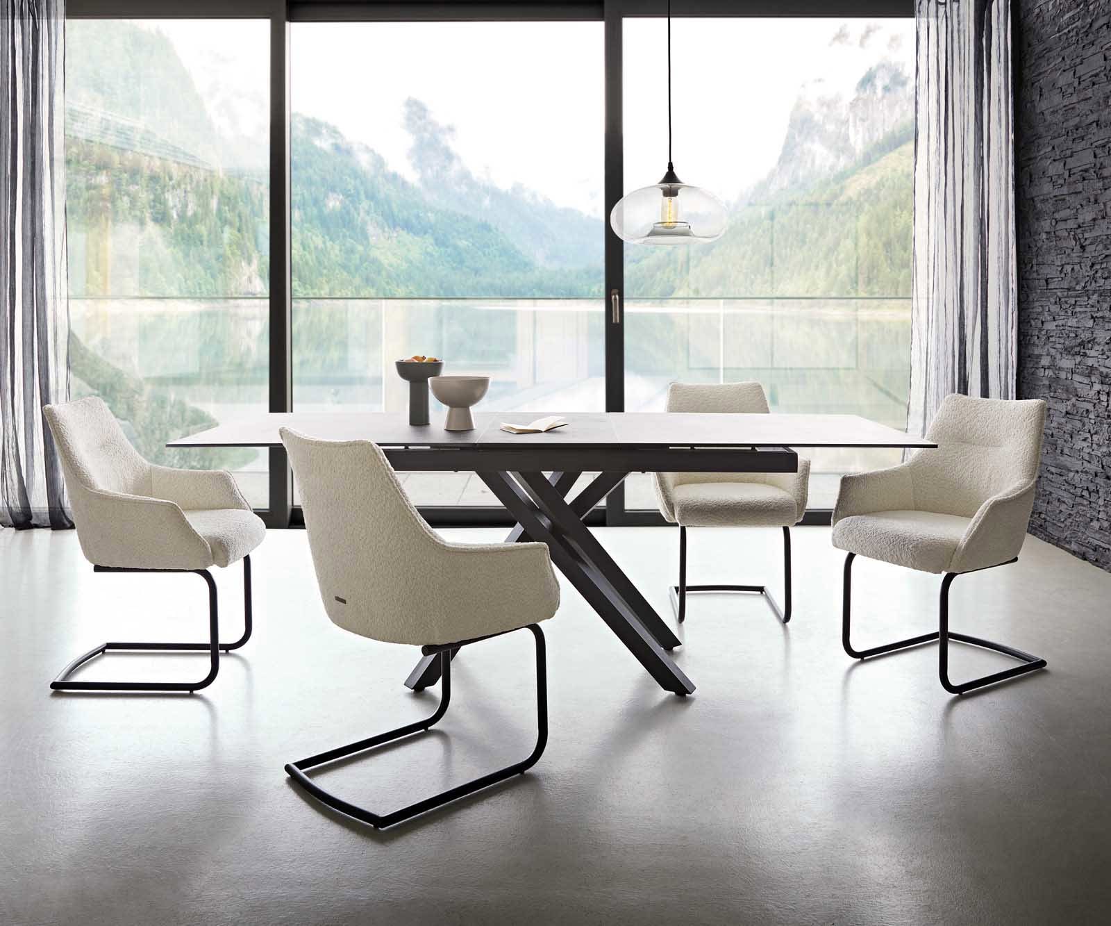 Люлеещ стол с подлакътници Букле Бял Конзолен крак кръгъл Черен Покет пружина Alja-Flex 3 Люлеещ стол с подлакътници Букле Бял Конзолен крак кръгъл Черен Покет пружина Alja-Flex 3