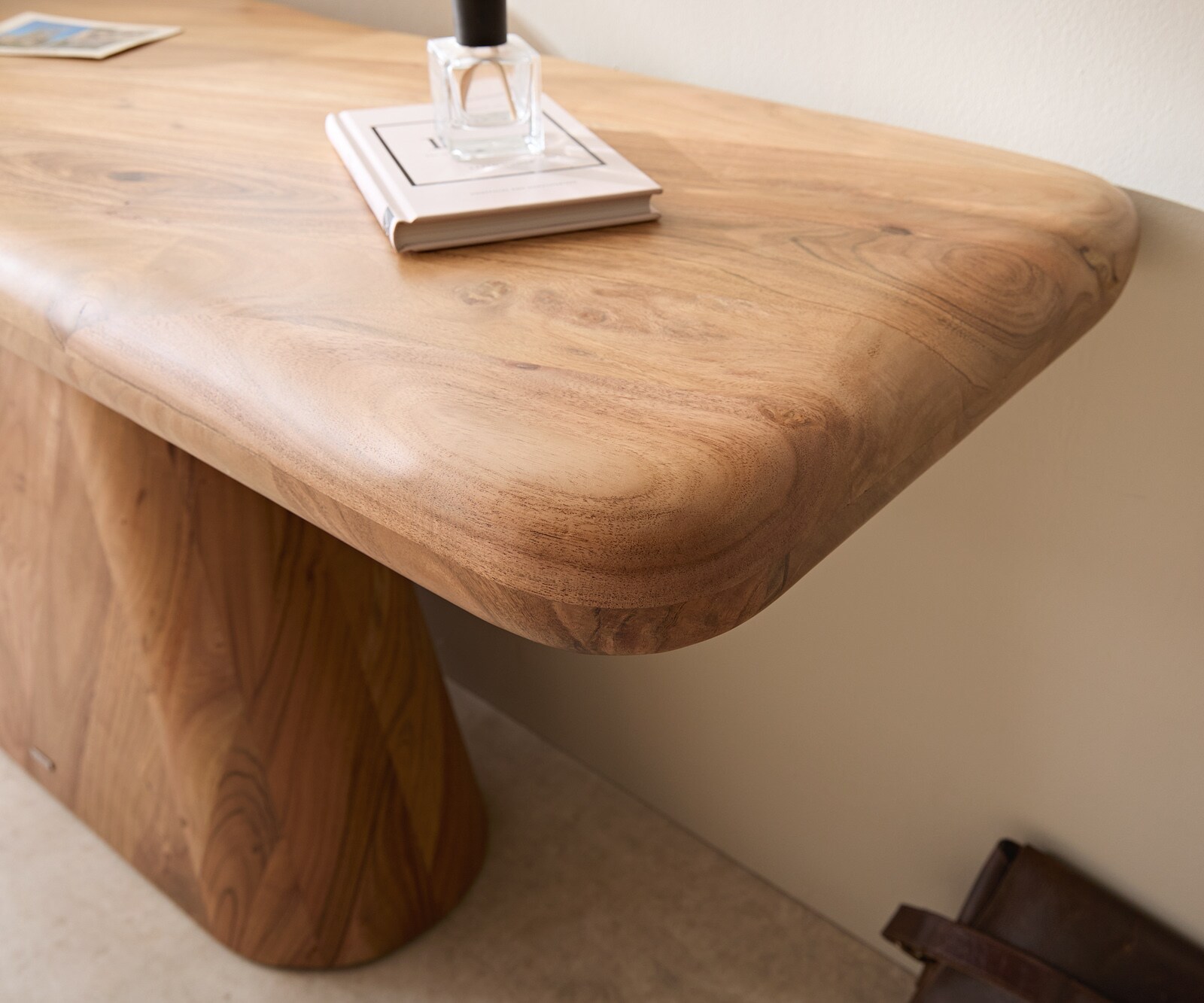 Конзолна маса Suva 180x45 cm естествена акация 4