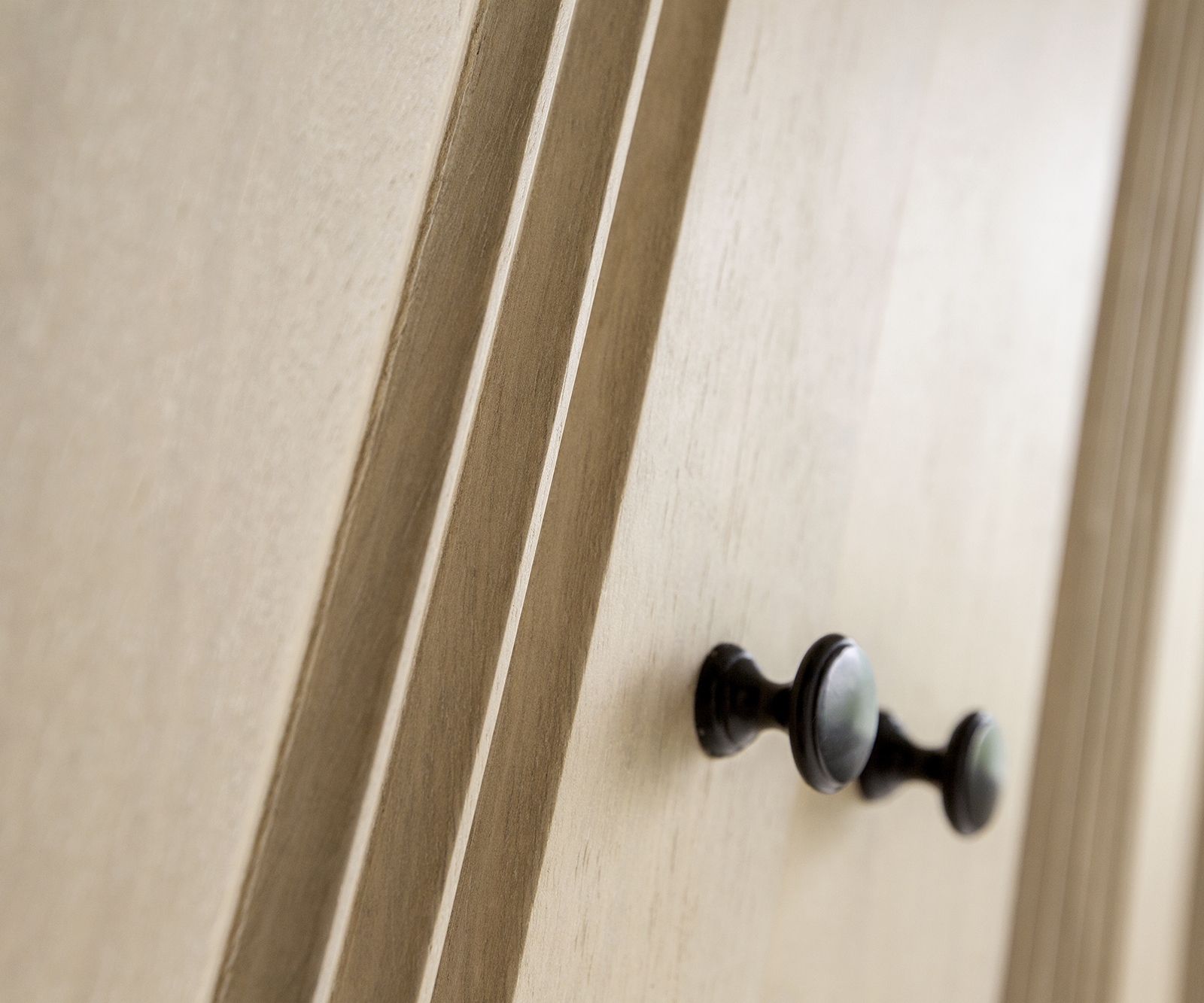 Висок шкаф 90x140 cm Манго Бял Избелен Метал Черен 2 Врати Nestos 2 Висок шкаф 90x140 cm Манго Бял Избелен Метал Черен 2 Врати Nestos 2