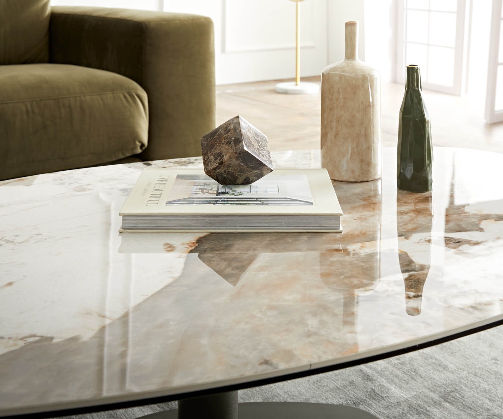 Холна маса 140x80 cm Керамика Minas Melange бял-бежов Основа Ефектен финиш Titan Vibana 4 Холна маса 140x80 cm Керамика Minas Melange бял-бежов Основа Ефектен финиш Titan Vibana 4