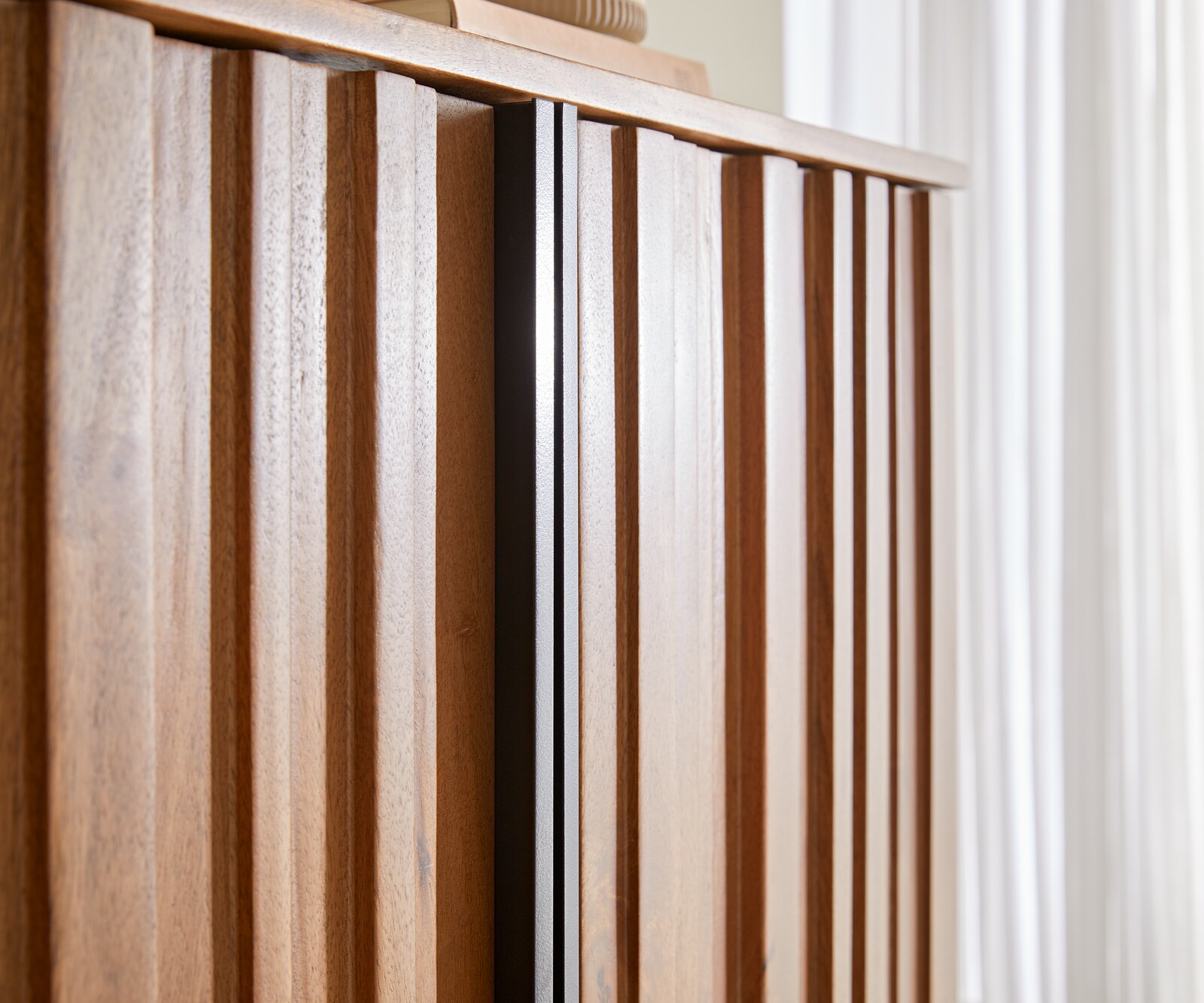 Висок шкаф 90x150 cm Манго Кафяв Метал Черен 2 Врати Sivela 4 Висок шкаф 90x150 cm Манго Кафяв Метал Черен 2 Врати Sivela 4