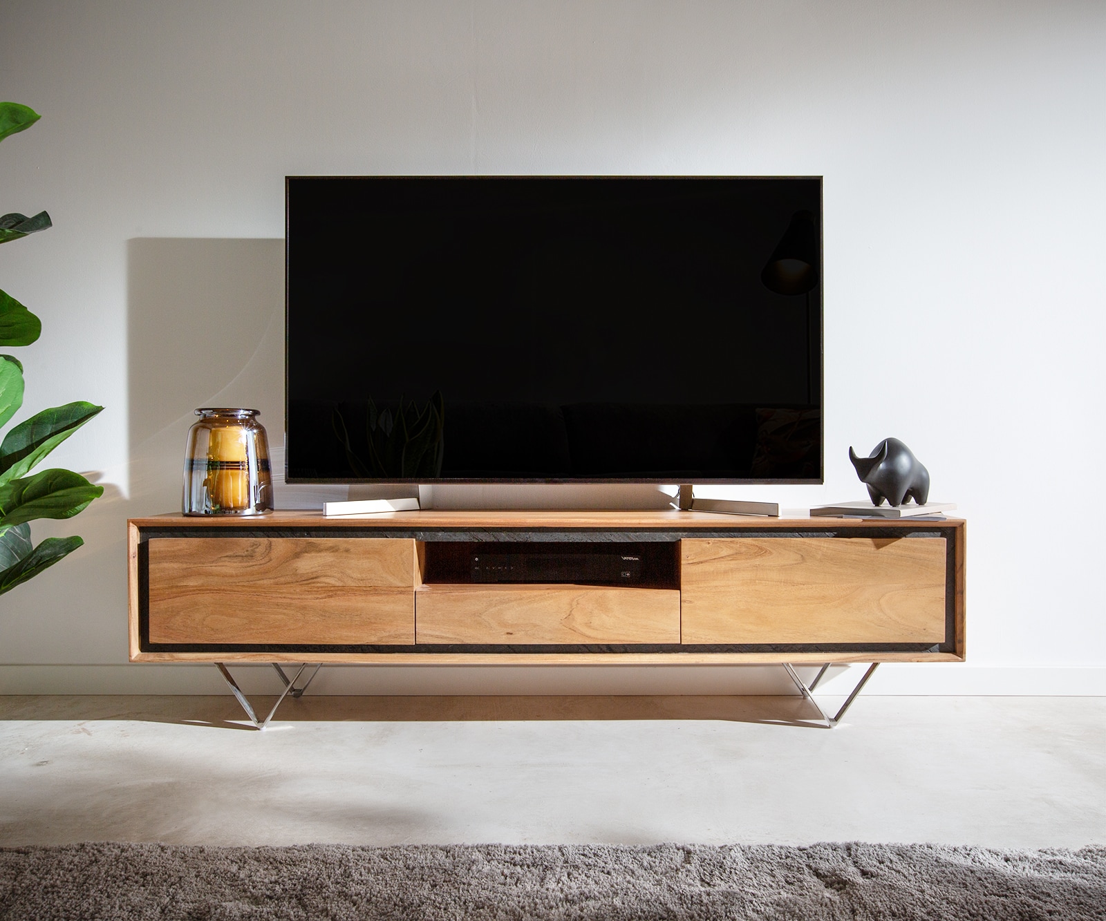 Нисък шкаф 175 cm Акация Натурал 2 Врати 1 Рафт 1 Чекмедже каменен фурнир V-Крак Stonegrace 1 Нисък шкаф 175 cm Акация Натурал 2 Врати 1 Рафт 1 Чекмедже каменен фурнир V-Крак Stonegrace 1