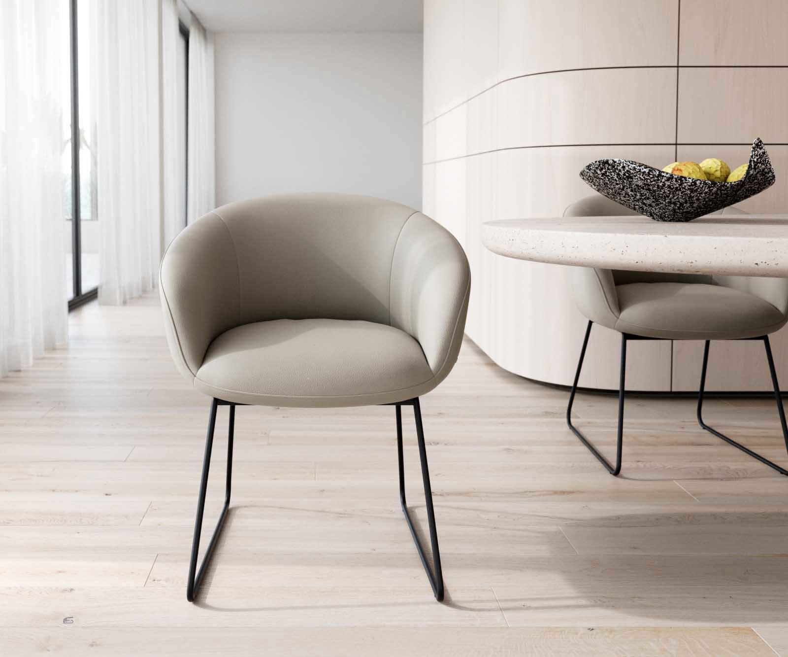 Трапезен стол с подлакътници Естествена кожа Сиво-Кафяв Извити крака Черен Покет пружина Vinka-Flex 1 Трапезен стол с подлакътници Естествена кожа Сиво-Кафяв Извити крака Черен Покет пружина Vinka-Flex 1