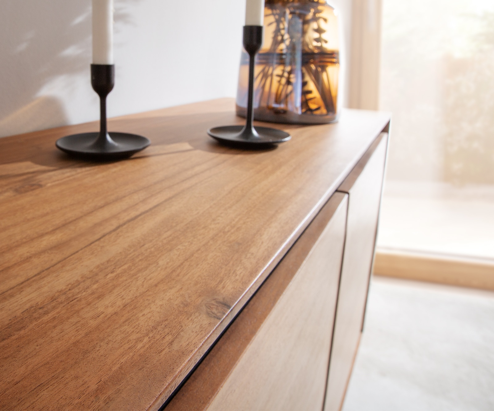 Бюфет 145 cm Акация Натурал 3 Врати каменен фурнир V-Крак Stonegrace 3 Бюфет 145 cm Акация Натурал 3 Врати каменен фурнир V-Крак Stonegrace 3