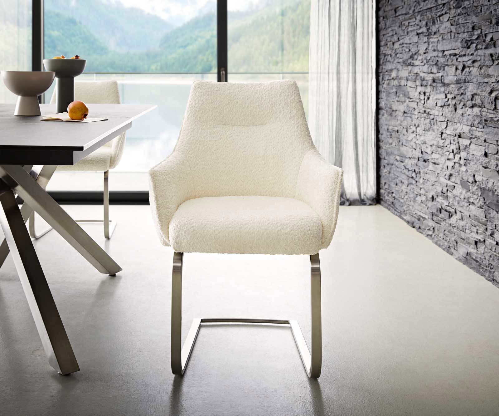 Люлеещ стол с подлакътници Букле Бял Конзолен крак плосък Неръждаема стомана Покет пружина Alja-Flex 1 Люлеещ стол с подлакътници Букле Бял Конзолен крак плосък Неръждаема стомана Покет пружина Alja-Flex 1