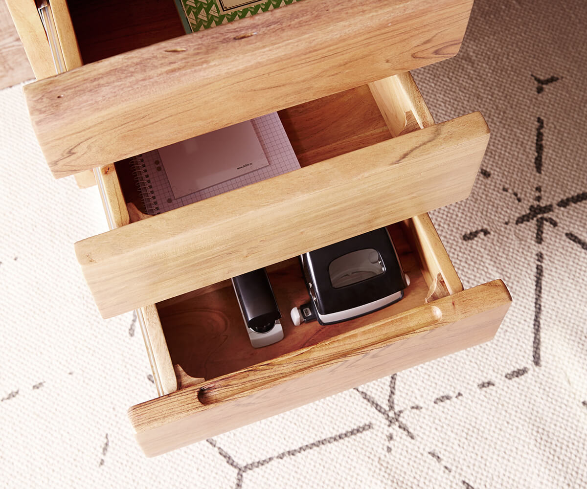 Бюро Live-Edge 150x60 cm естествена акация 3 чекмеджета 4