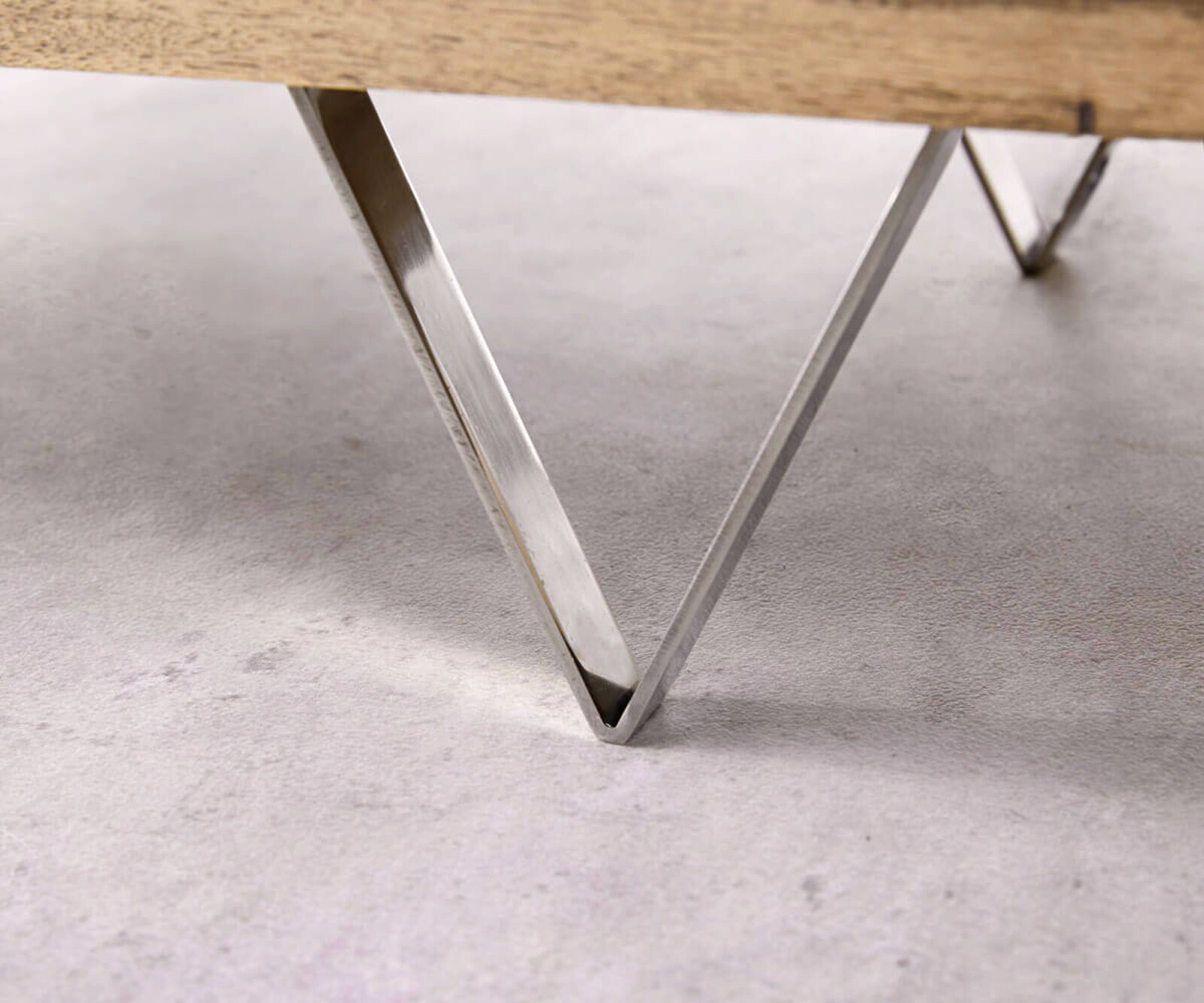 Дизайнерски ТВ шкаф Wyatt 175 cm sheesham natural 2 врати 1 капак 3