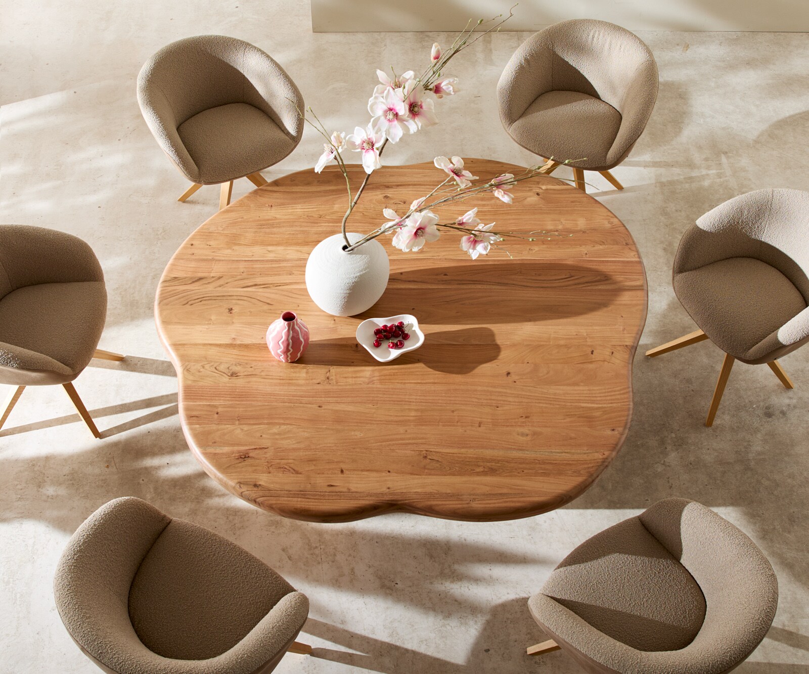 Трапезна маса Orbion 180x175 естествена рамка от акациево дърво 4