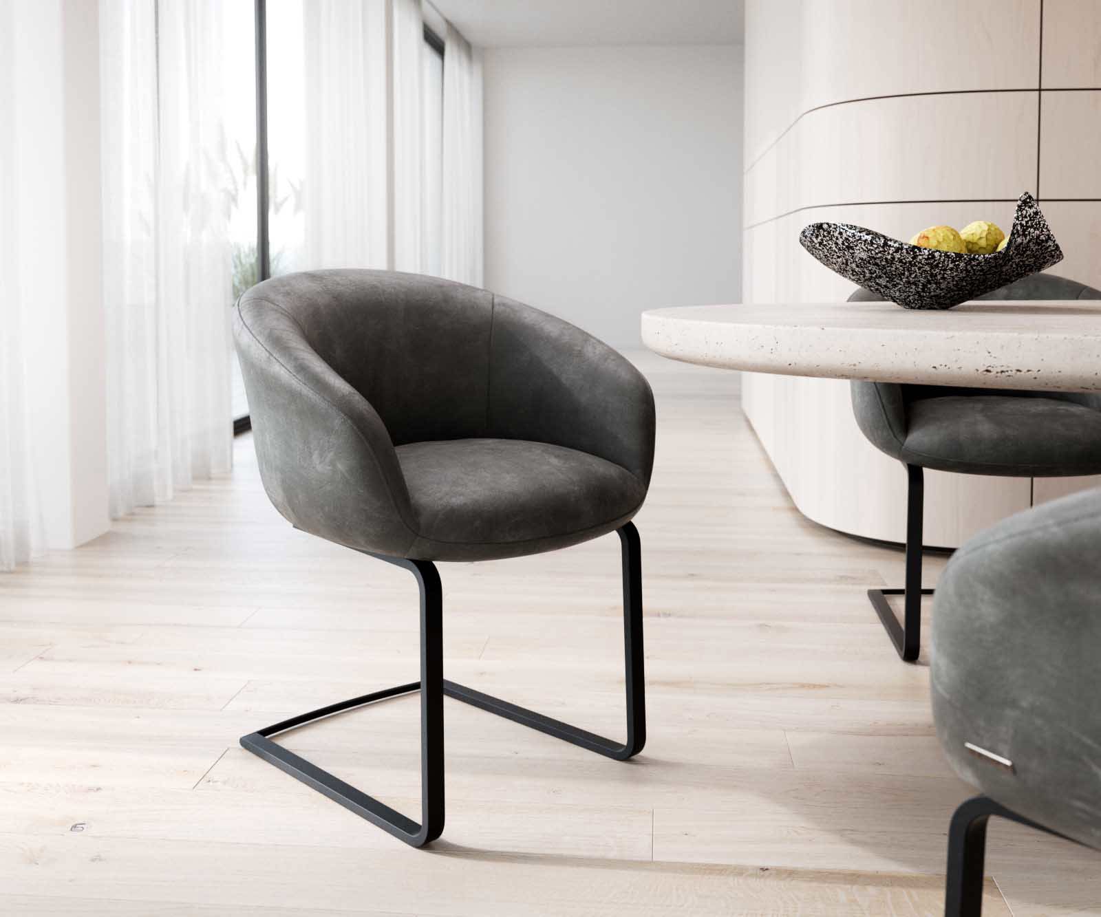 Люлеещ стол с подлакътници Антрацит Винтидж Конзолен крак плосък Черен Покет пружина Vinka-Flex Люлеещ стол с подлакътници Антрацит Винтидж Конзолен крак плосък Черен Покет пружина Vinka-Flex