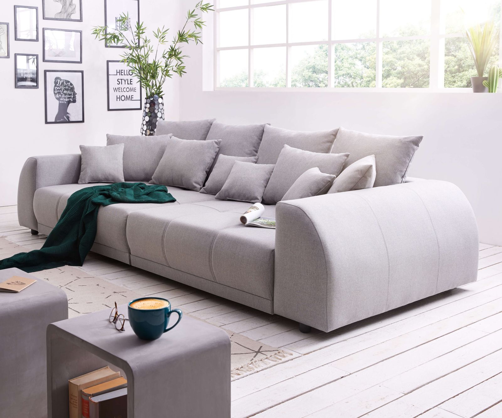 Голям диван Violetta 310x135 cm с включени възглавници 2 Голям диван Violetta 310x135 cm с включени възглавници 2