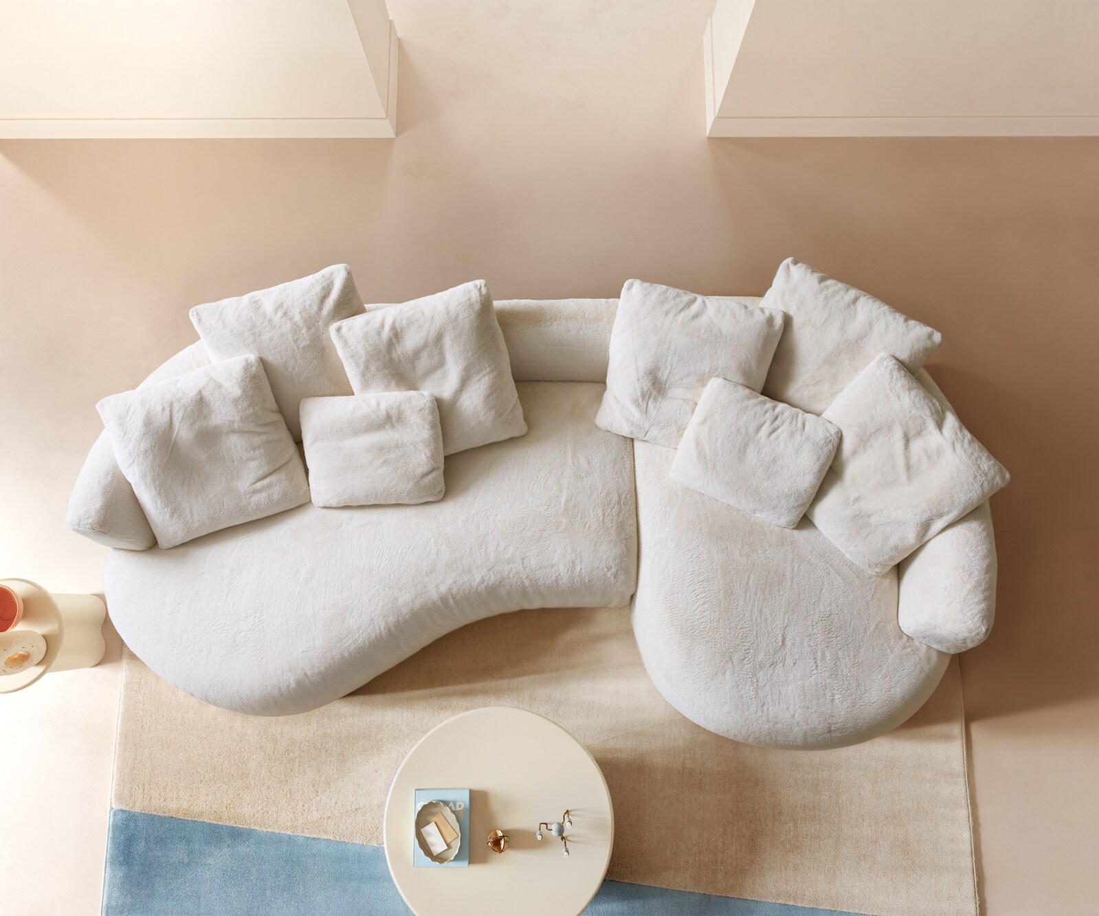 Голям диван Edina 330x170 cm плюшен кремаво-бял 4