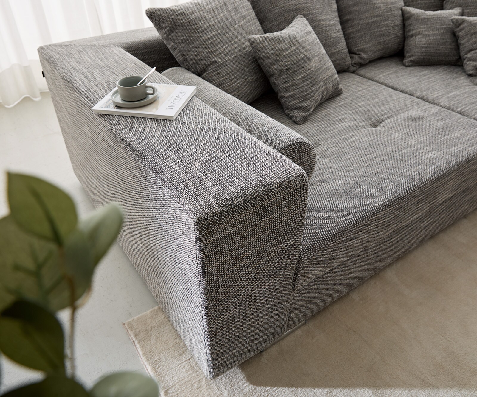 Голям диван Marlen 300x140 cm Светло сив диван 4