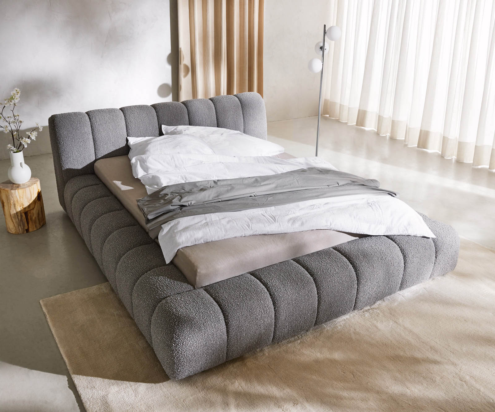Тапицирано легло Cutio 140x200 cm Bouclé сребристо сиво 1