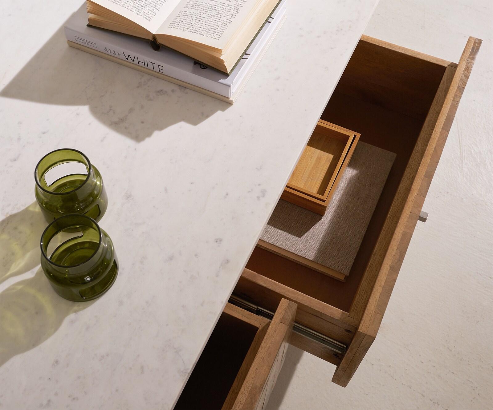 Холна маса Bahan 115x60 cm Масив Манго/Тиково дърво 2 чекмеджета Мрамоплот Метални крачета 3