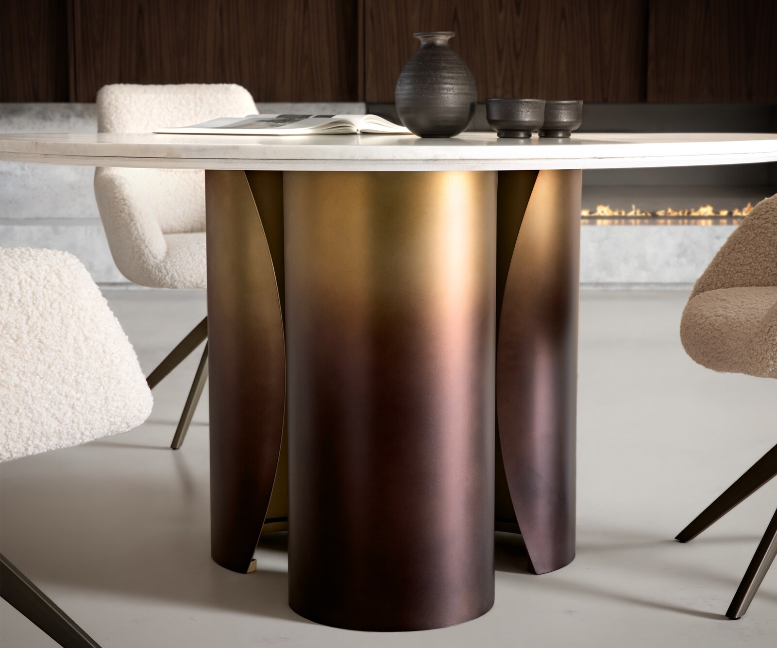 Трапезна маса Adenza Round 140x140 cm Marble White Metal Gold Fusion Finish 3