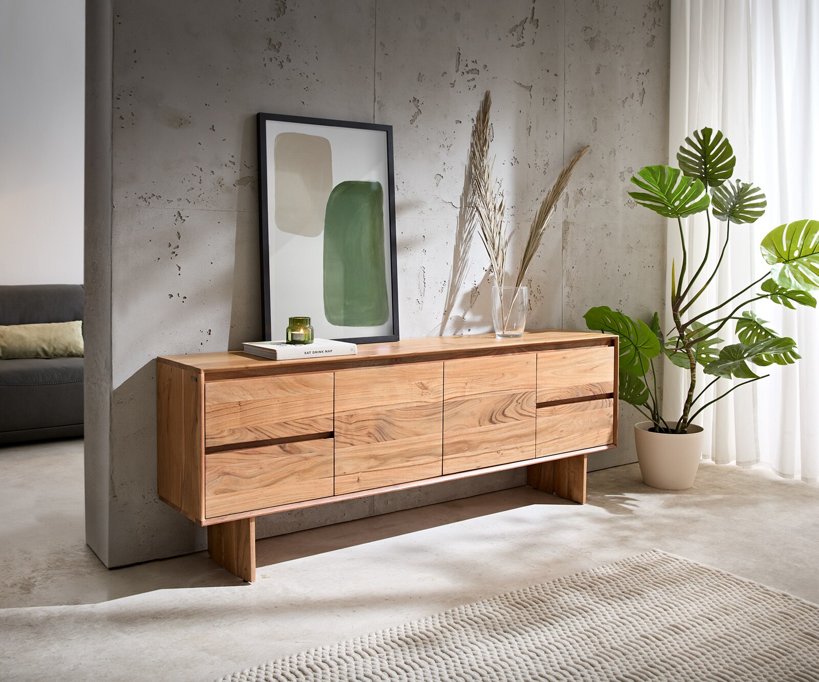 Нисък шкаф Elandor 175 см естествена акация 2 врати 4 чекмеджета дървена основа