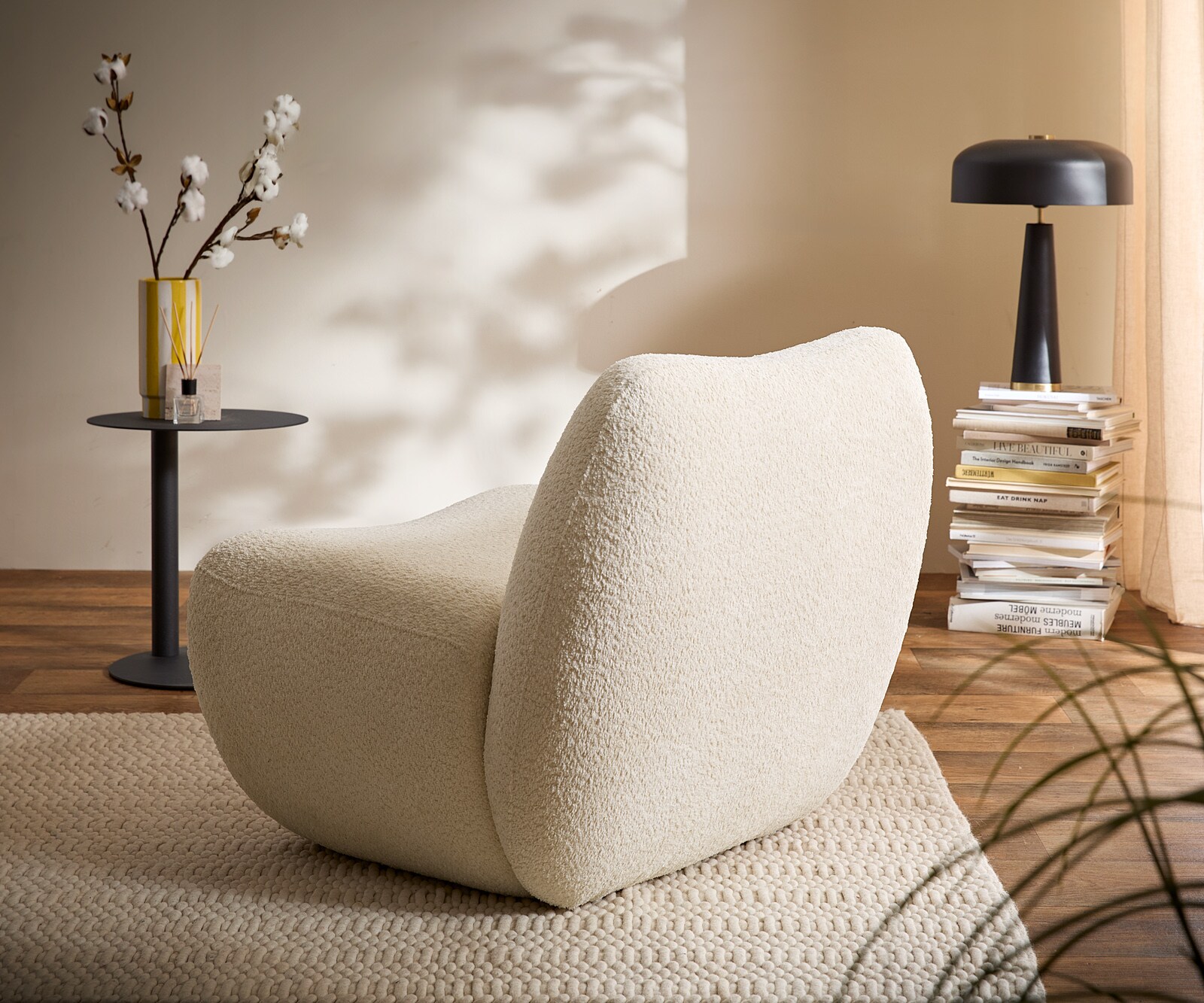 Стол за отдих Zena 75x85 cm Bouclé White 4