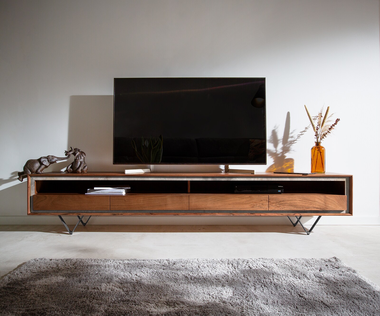 ТВ шкаф 240 cm Акация Кафяв каменен фурнир 4 Чекмеджета 1 Рафт V-Крак Черен Stonegrace 1 ТВ шкаф 240 cm Акация Кафяв каменен фурнир 4 Чекмеджета 1 Рафт V-Крак Черен Stonegrace 1