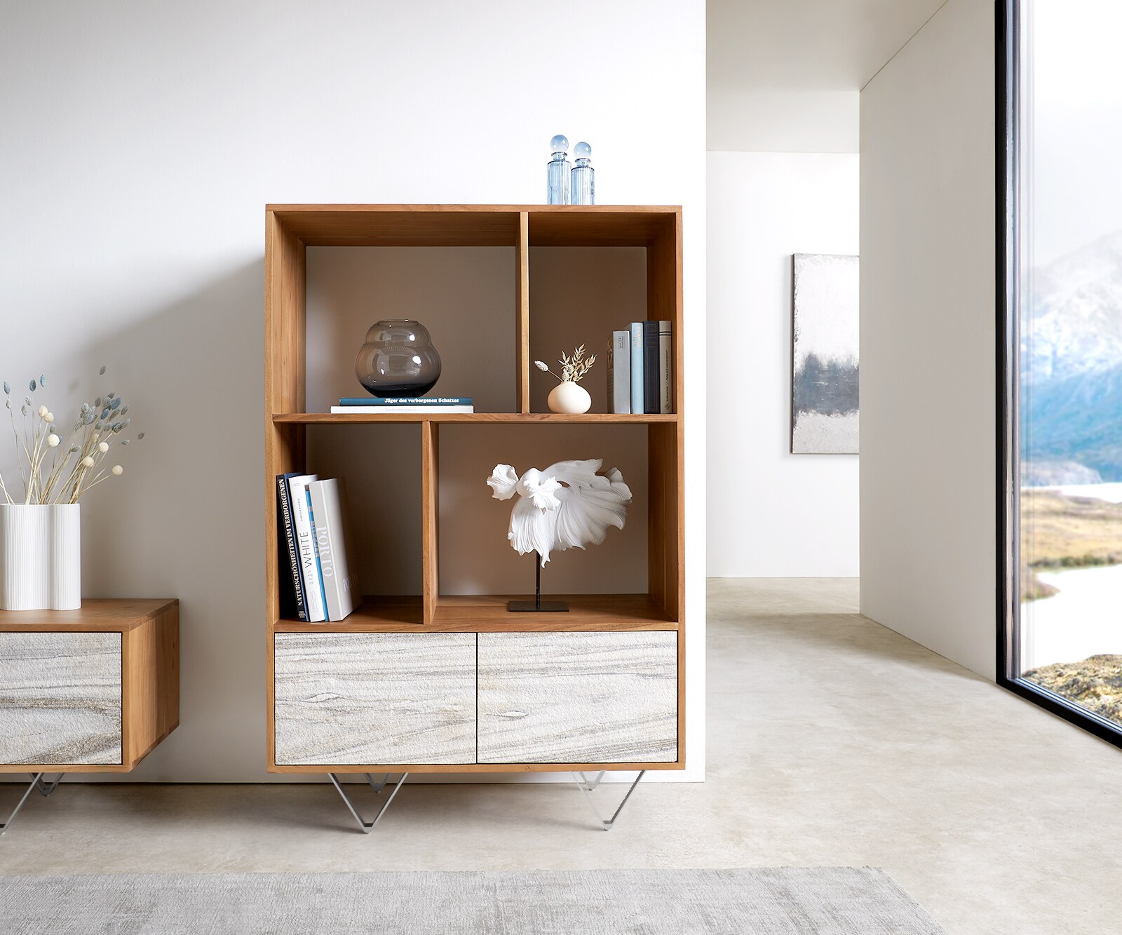 Висок шкаф 90x130 cm Акация Натурал 2 Врати V-Крак Неръждаема стомана Kleo 1