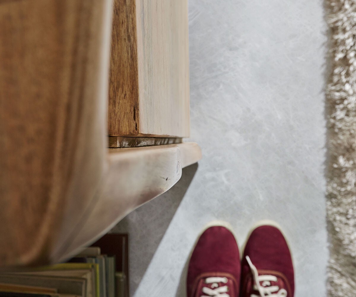 Шкаф Live-Edge 145 cm естествена акация 3 врати 5