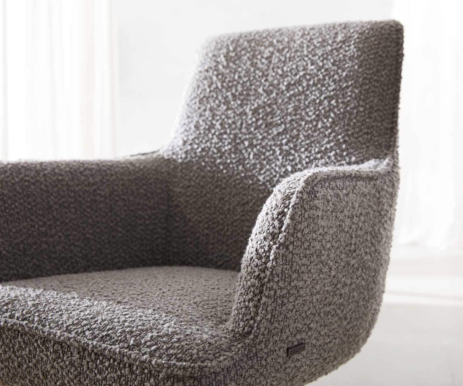 Врътящ се стол с подлакътници Букле СребристСив Дървена рамка  Натурал 180° въртящ се Покет пружина Heira-Flex 3 Врътящ се стол с подлакътници Букле СребристСив Дървена рамка  Натурал 180° въртящ се Покет пружина Heira-Flex 3