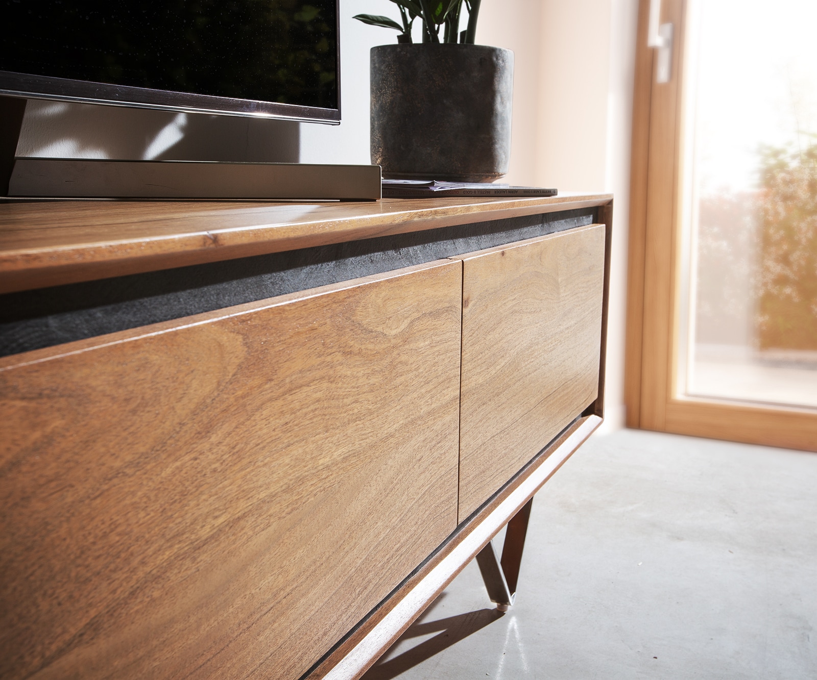 Нисък шкаф 200 cm Акация Натурал 4 Врати каменен фурнир V-Крак Stonegrace 3 Нисък шкаф 200 cm Акация Натурал 4 Врати каменен фурнир V-Крак Stonegrace 3