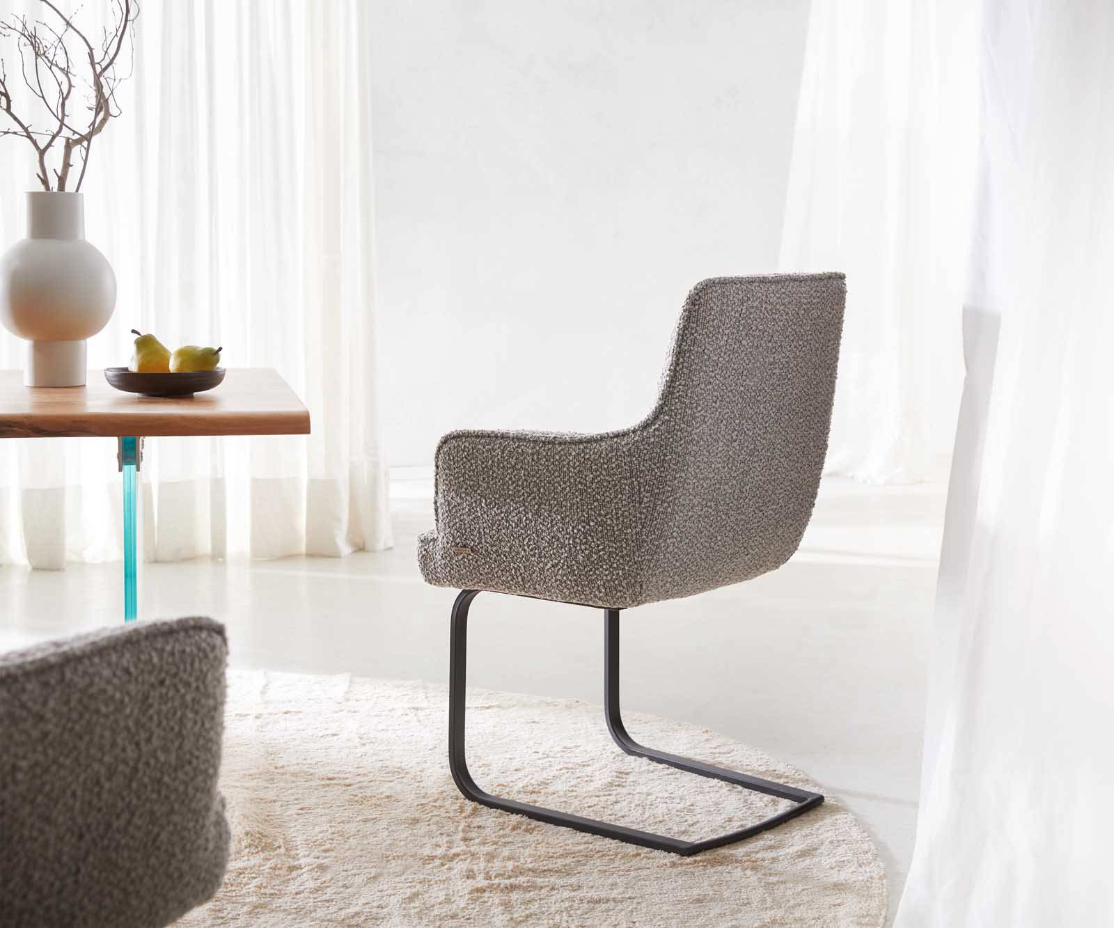 Люлеещ стол с подлакътници Букле Сребристо сив Конзолен крак плосък Черен Покет пружина Heira-Flex 4 Люлеещ стол с подлакътници Букле Сребристо сив Конзолен крак плосък Черен Покет пружина Heira-Flex 4