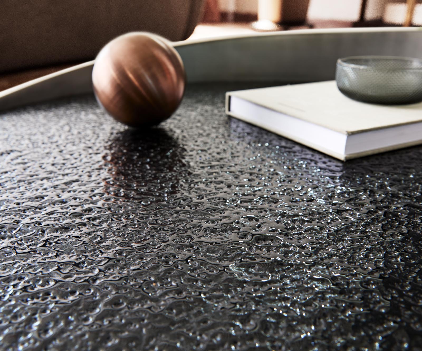 Масичка за кафе Blaise 100x100 cm сребрист металик със сиво релефно стъкло 5