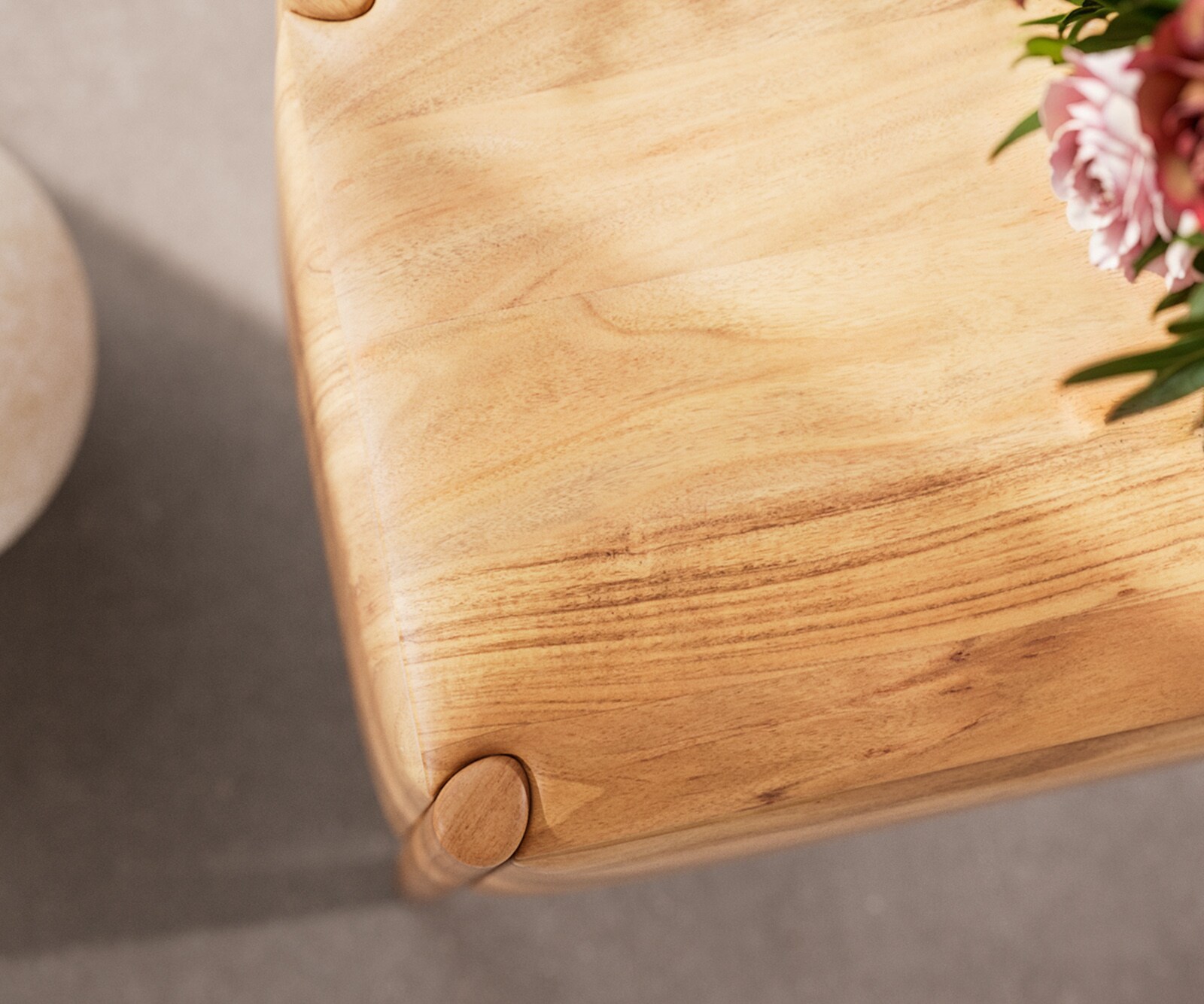 Шкаф Simcha 145 cm естествена акация 2 врати 3 чекмеджета 4