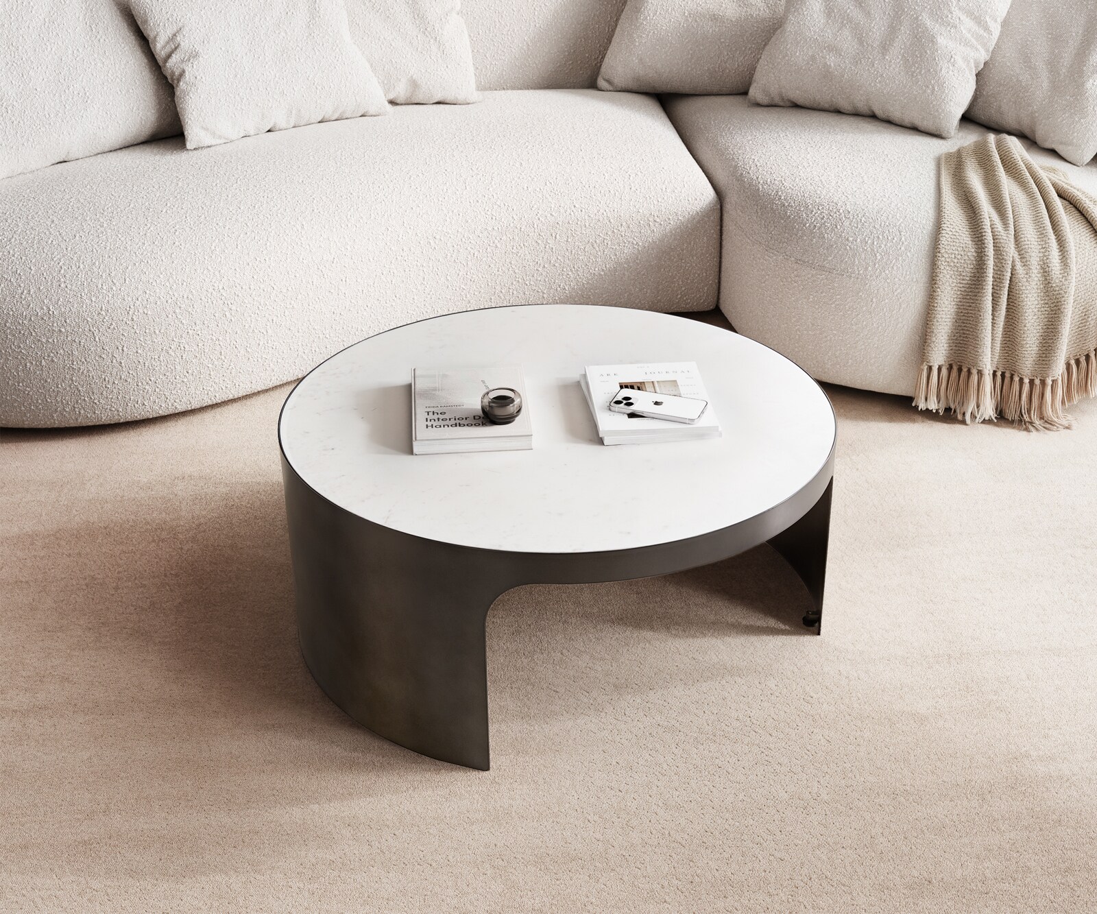 Масичка за кафе Alerio 90x90 cm Мрамор Бял Метал Черен Антик 1