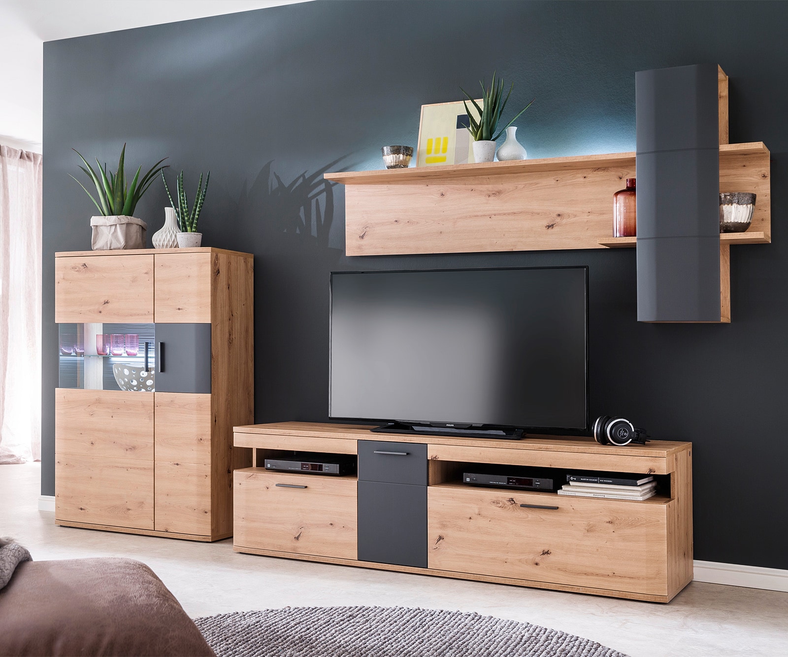 Висок шкаф 90 x 130 cm Дъб Визия Стъклена витрина 3 Врати Farum Висок шкаф 90 x 130 cm Дъб Визия Стъклена витрина 3 Врати Farum