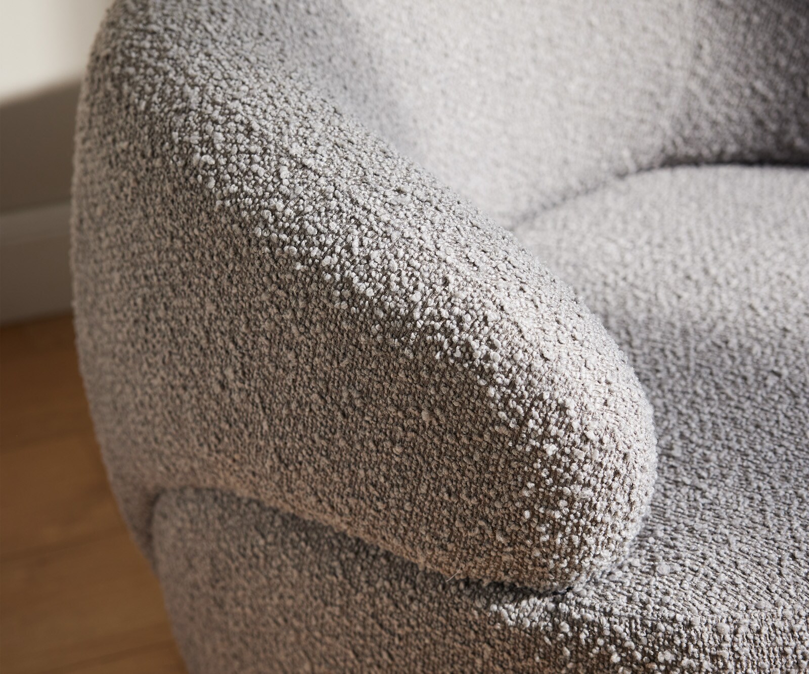 Кресло за отдих Nova 88x88 cm bouclé сребристо сив 4