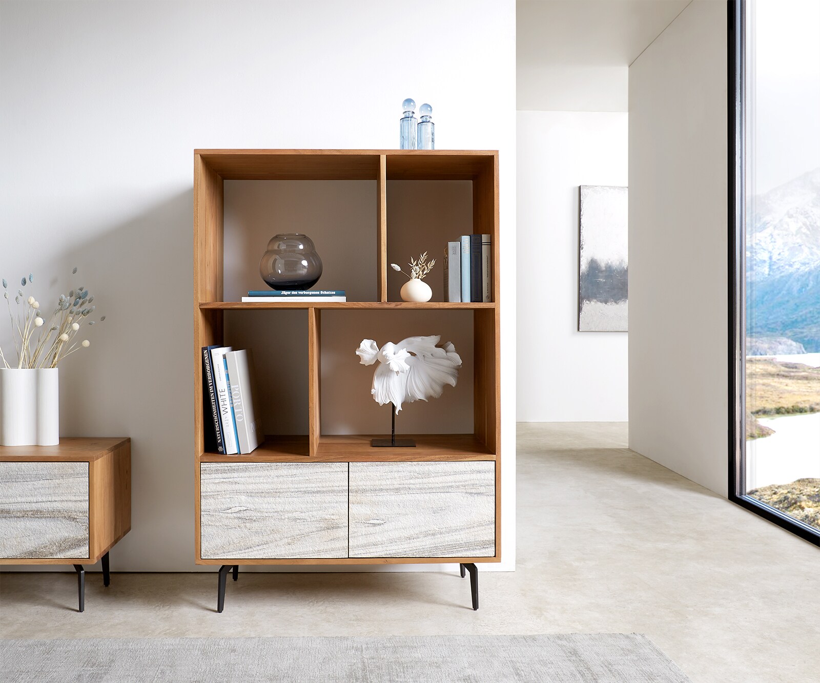 Висок шкаф 90x130 cm Акация Натурал 2 Врати винкелКрак Метал Черен Kleo 1
