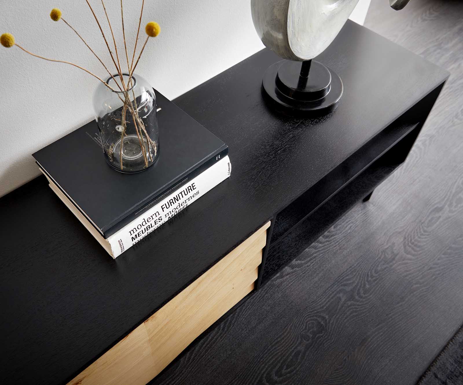 ТВ шкаф Muvi 200 cm естествен дъб манго черен метал 2 врати 2 отделения 5