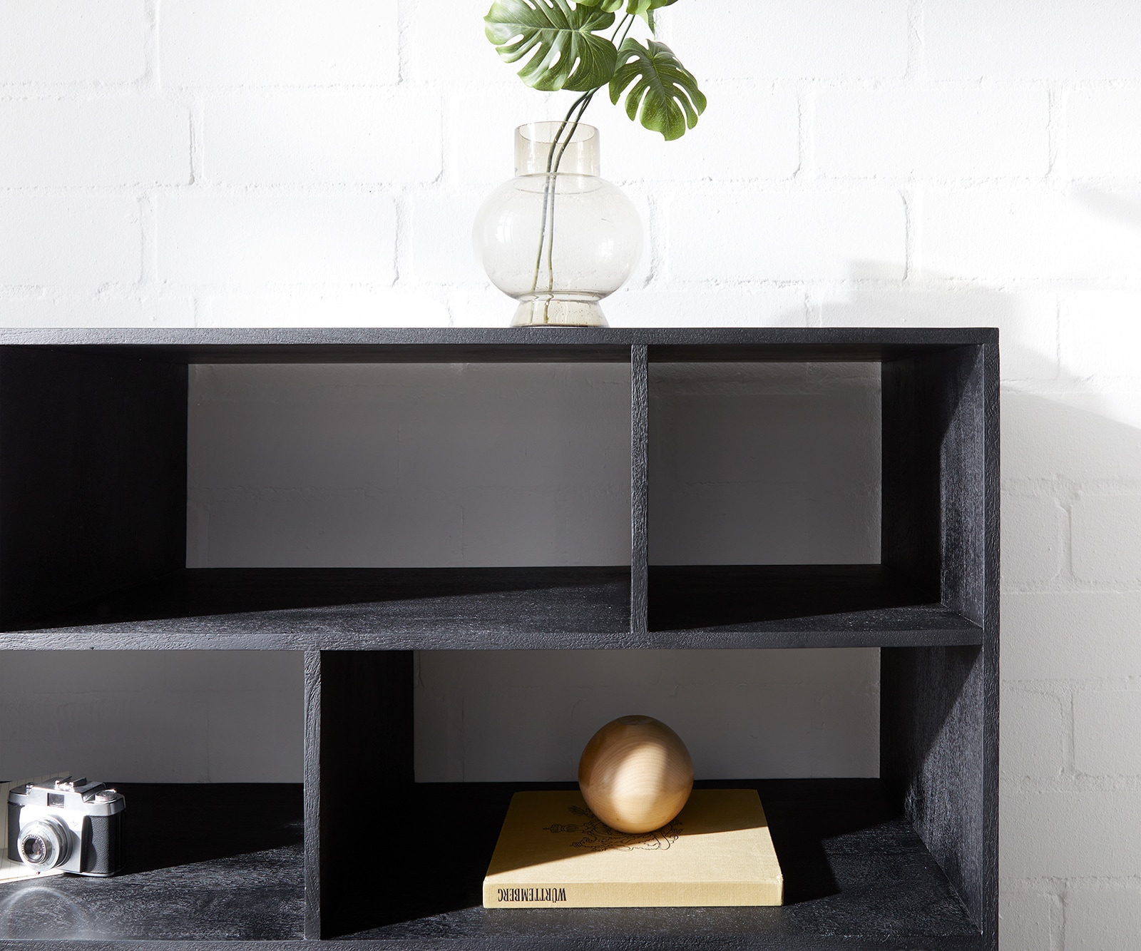 Висок шкаф 120 cm Манго Тик 10 Отделения 2 Врати Famke 5 Висок шкаф 120 cm Манго Тик 10 Отделения 2 Врати Famke 5