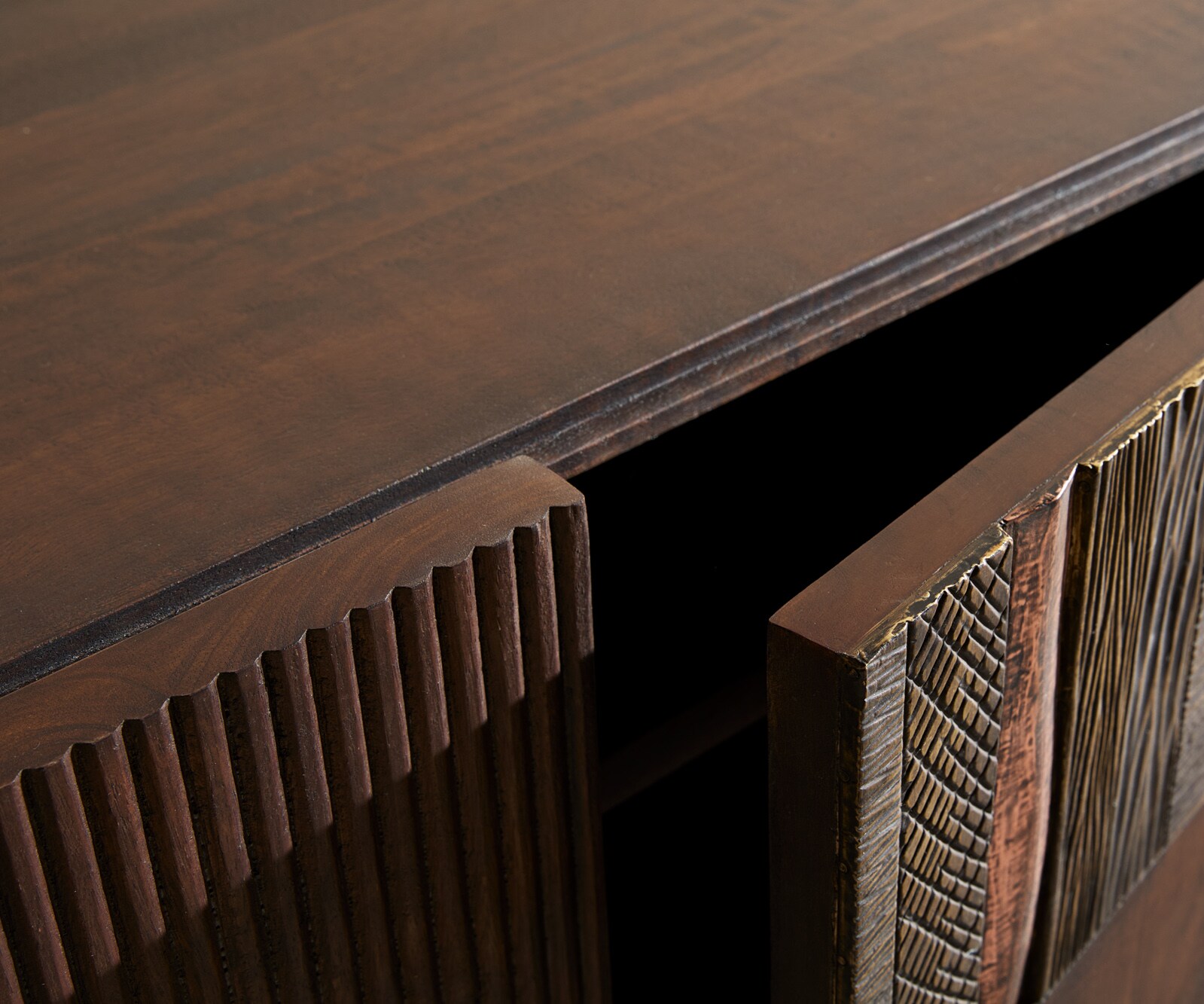 Ниска дъска Imara 200 см манго кафяво 4 вратички плаващи 3