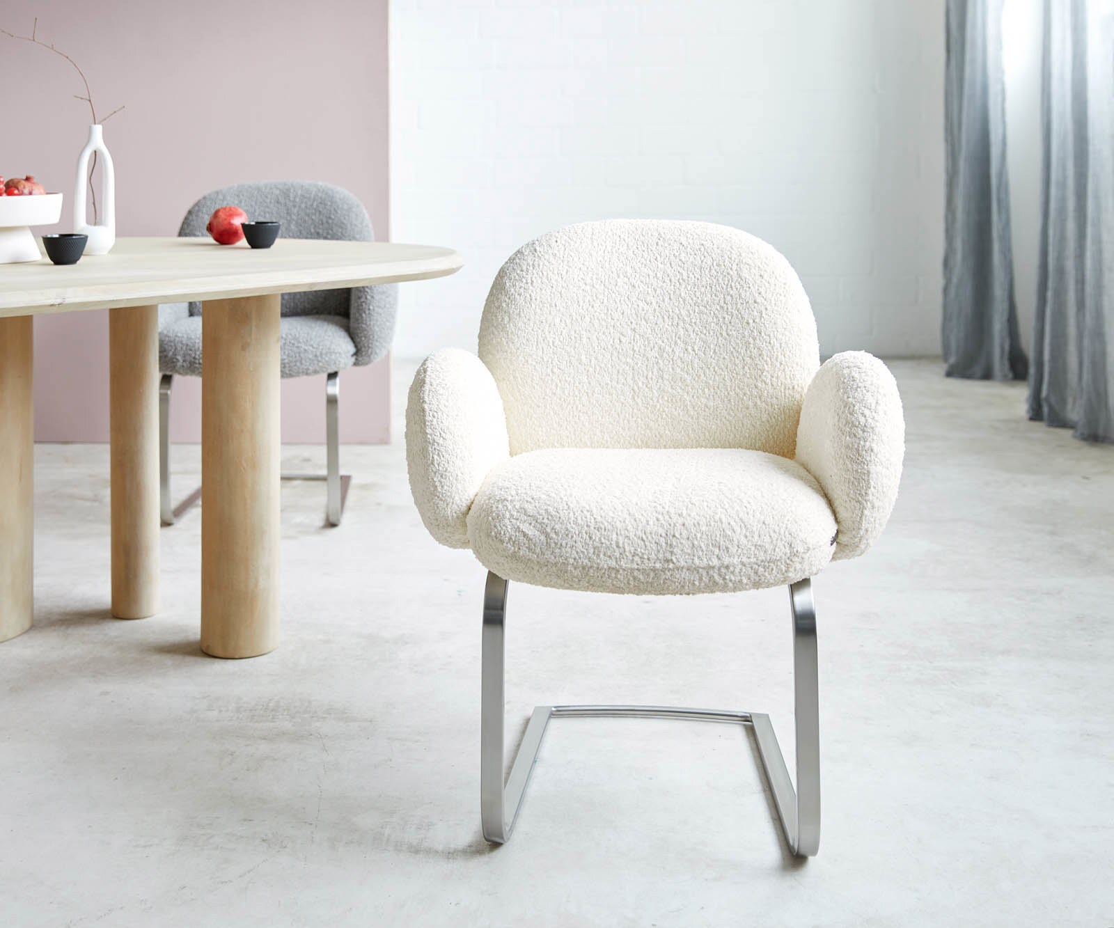 Люлеещ стол с подлакътници Букле Бял Конзолен крак плосък Неръждаема стомана Покет пружина Nube-Flex 1