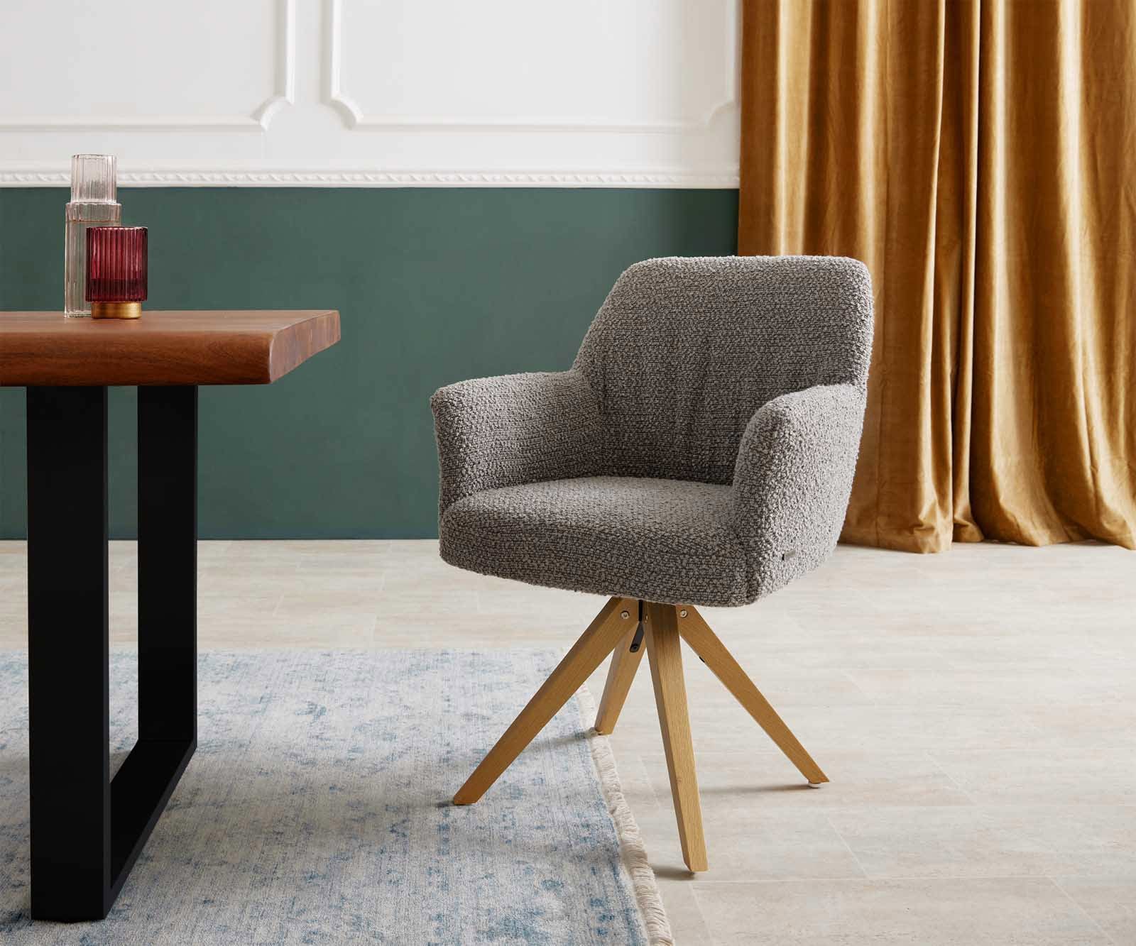 Врътящ се стол с подлакътници Букле СребристСив Дървена рамка  Натурал 180° въртящ се Покет пружина Xana-Flex Врътящ се стол с подлакътници Букле СребристСив Дървена рамка  Натурал 180° въртящ се Покет пружина Xana-Flex