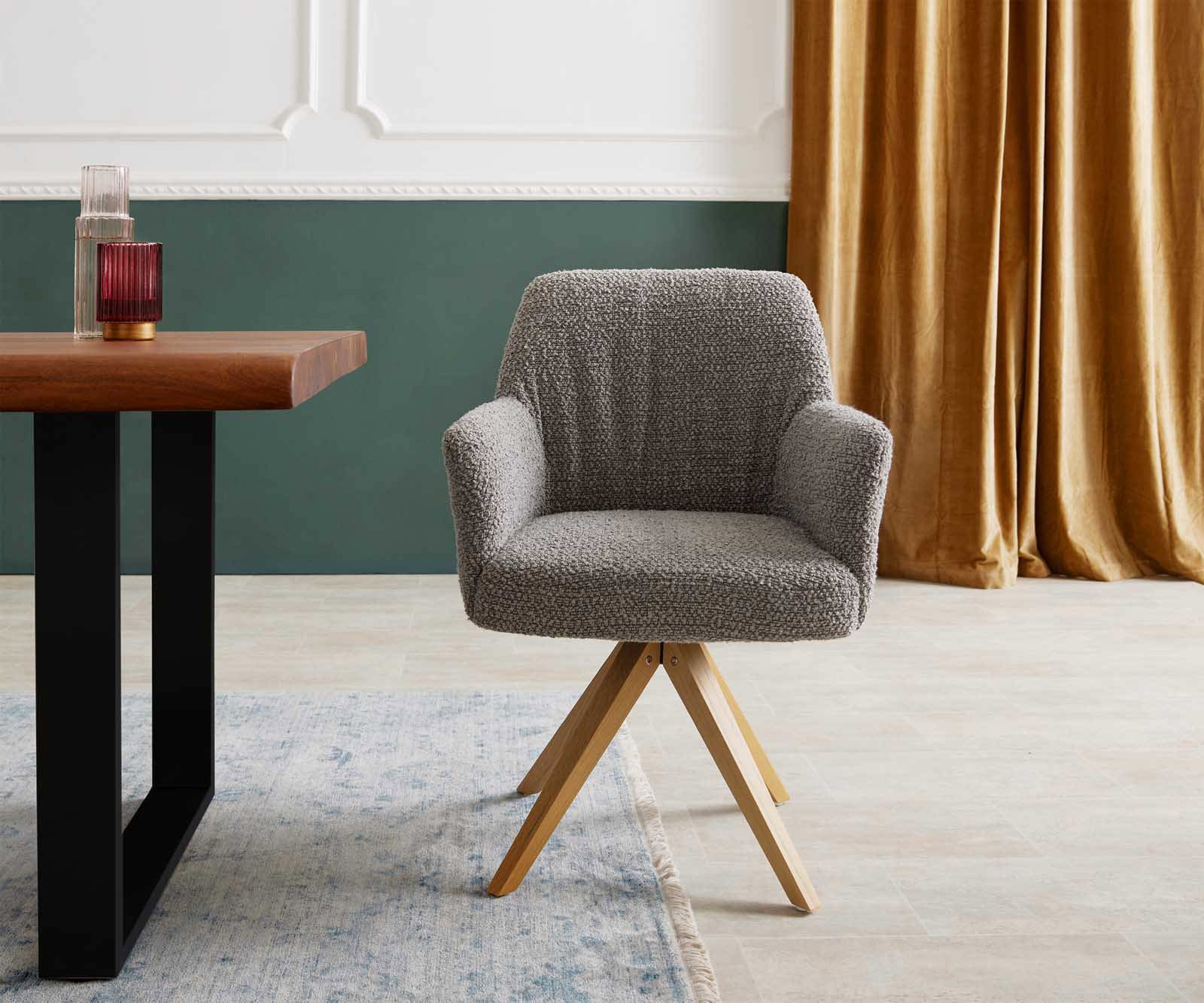 Врътящ се стол с подлакътници Букле СребристСив Дървена рамка  Натурал 180° въртящ се Покет пружина Xana-Flex 1 Врътящ се стол с подлакътници Букле СребристСив Дървена рамка  Натурал 180° въртящ се Покет пружина Xana-Flex 1