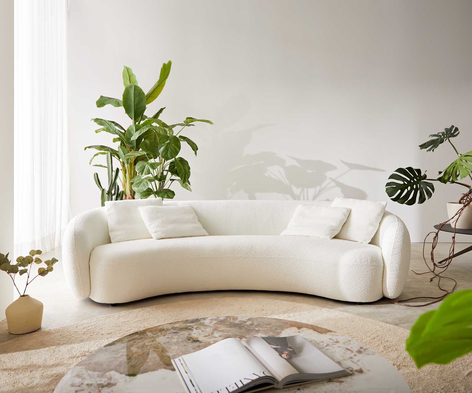 3-местен диван Larna 260x120 cm Bouclé кремаво-бяло 3-местен диван Larna 260x120 cm Bouclé кремаво-бяло