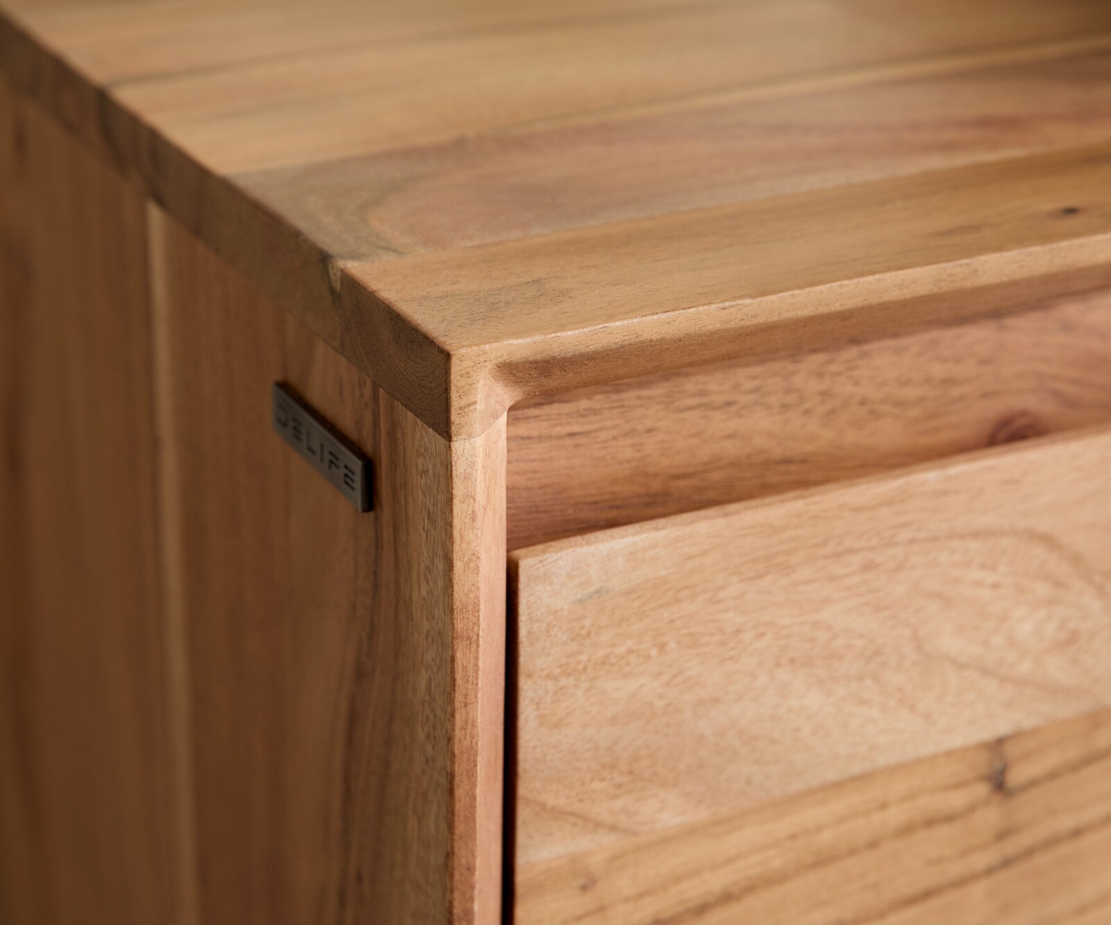 Нисък шкаф Elandor 175 см естествена акация 2 врати 4 чекмеджета дървена основа 5