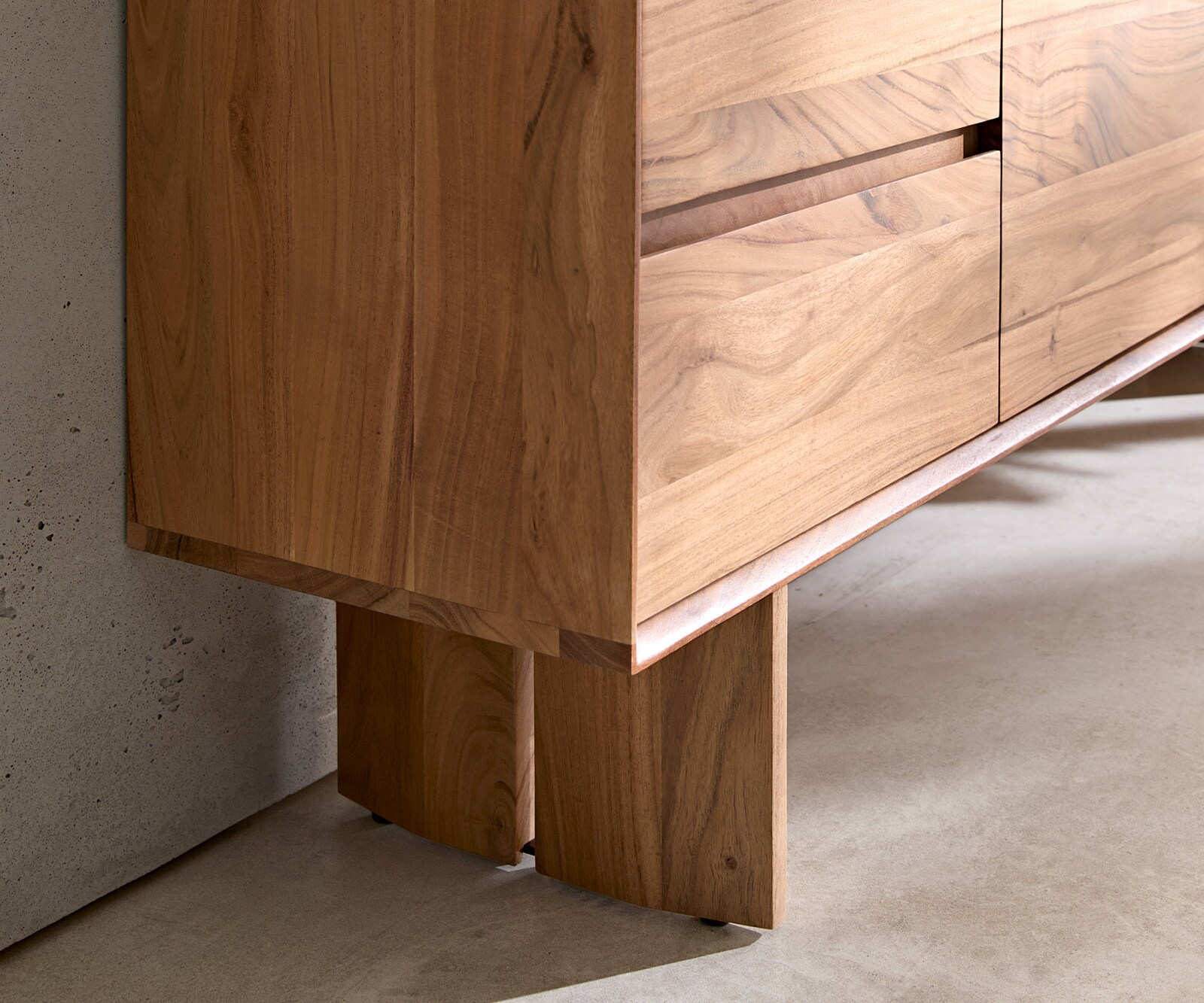 Нисък шкаф Elandor 175 см естествена акация 2 врати 4 чекмеджета дървена основа 4