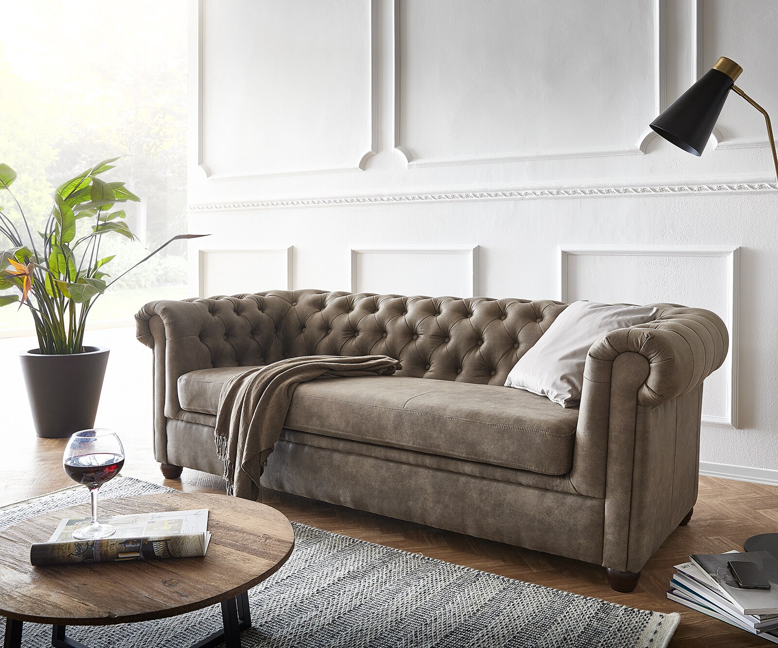 Диван Честърфийлд 3-местен 200x88 cm Vintage Taupe Couch