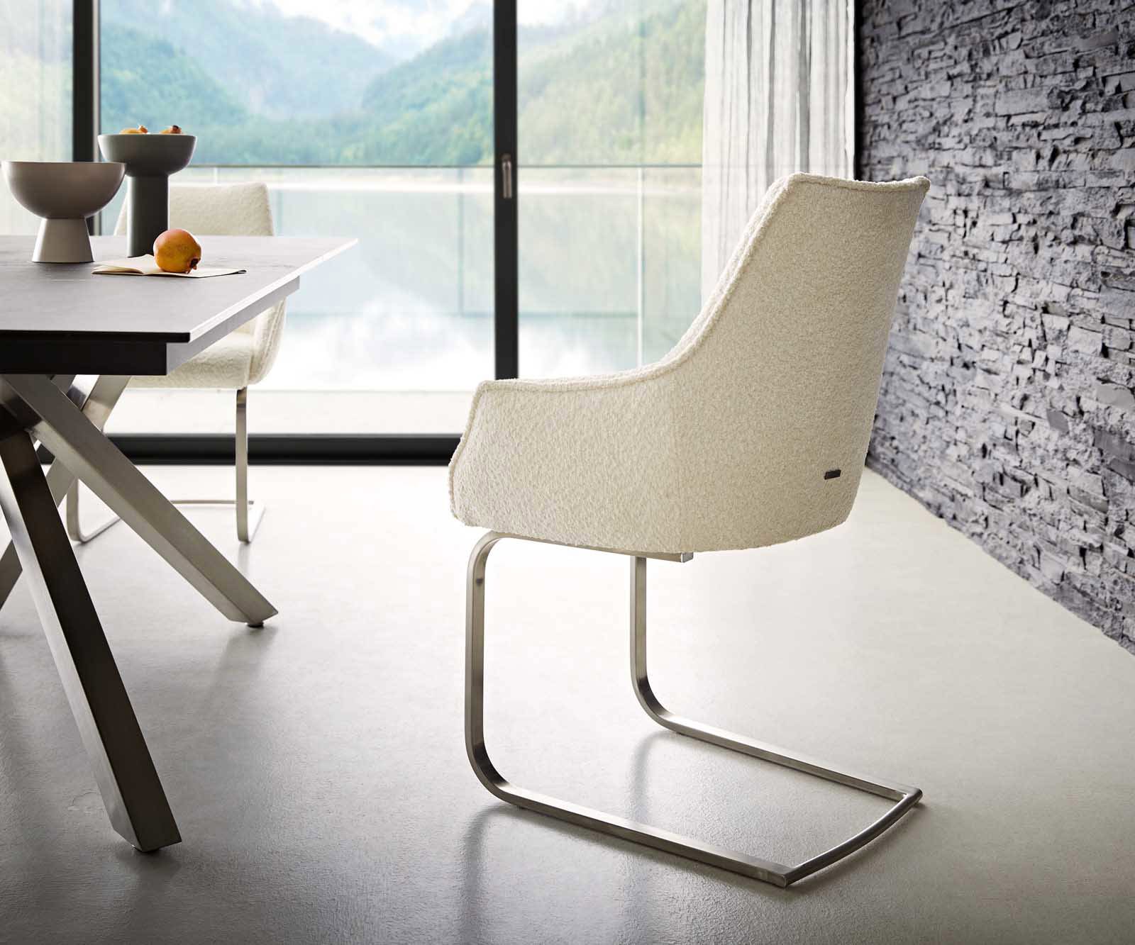 Люлеещ стол с подлакътници Букле Бял Конзолен крак плосък Неръждаема стомана Покет пружина Alja-Flex 4 Люлеещ стол с подлакътници Букле Бял Конзолен крак плосък Неръждаема стомана Покет пружина Alja-Flex 4